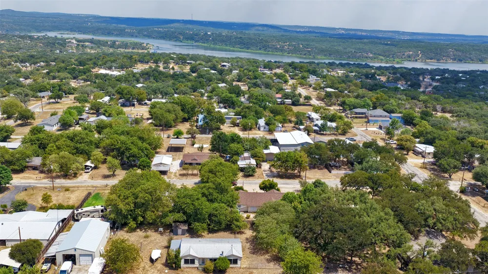 107 Taylor Drive Spicewood, TX 78669