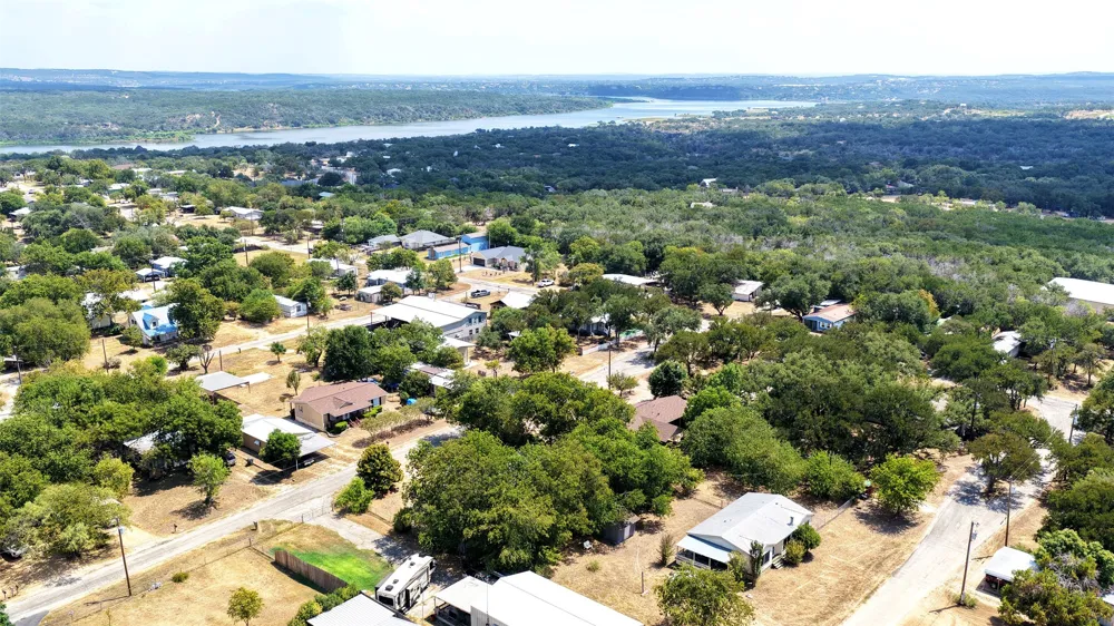 107 Taylor Drive Spicewood, TX 78669