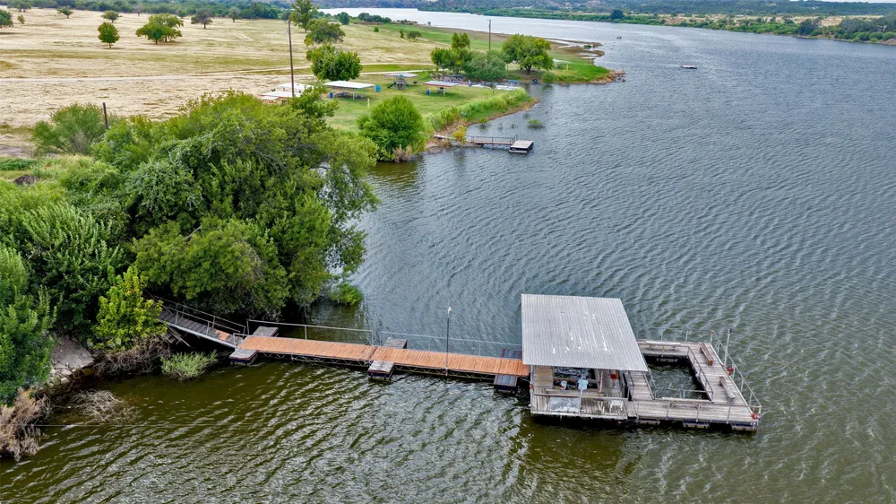 107 Taylor Drive Spicewood, TX 78669