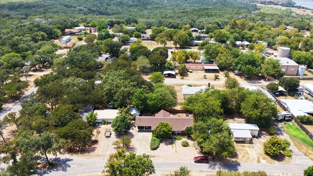 107 Taylor Drive Spicewood, TX 78669