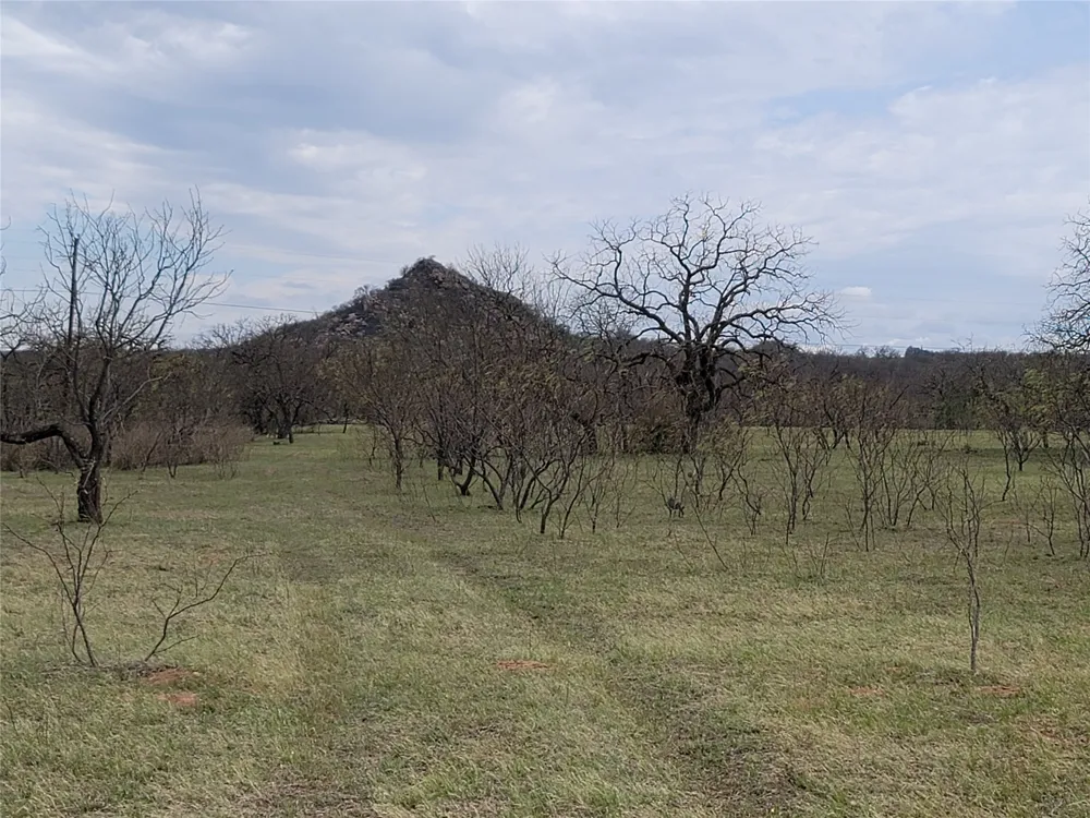 293 Threadgill Lane Valley Spring, TX 76885