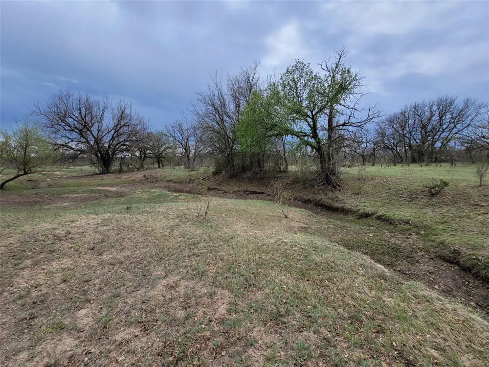 293 Threadgill Lane Valley Spring, TX 76885