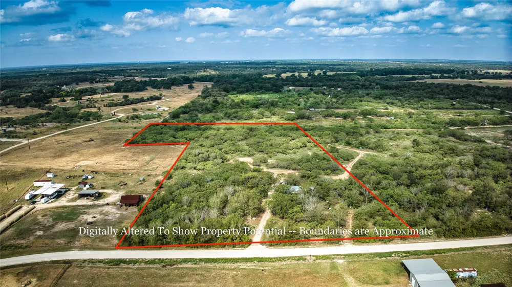 2900 Salt Flat Road Luling, TX 78648