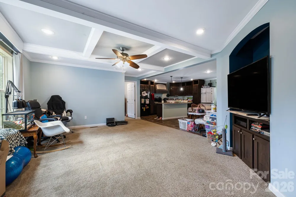 36 Woodrat Drive Burnsville, NC 28714