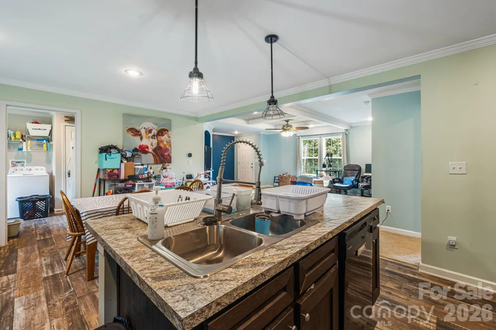36 Woodrat Drive Burnsville, NC 28714