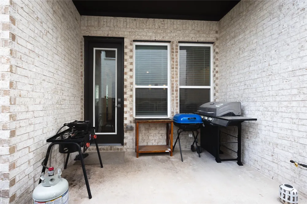 5426 Grand Avenue Sachse, TX 75048