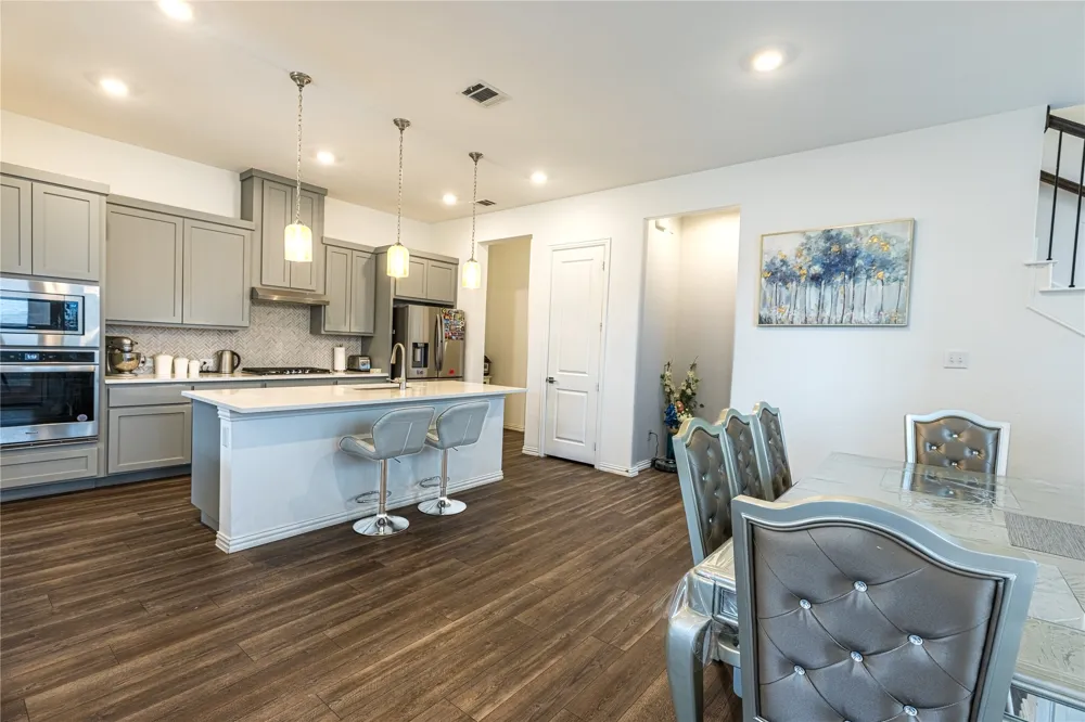 5426 Grand Avenue Sachse, TX 75048