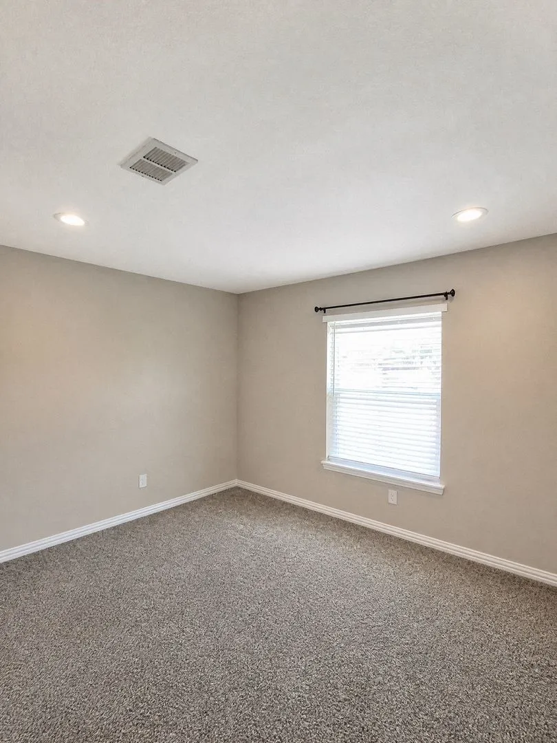 2016 Paisley Drive #E Arlington, TX 76015