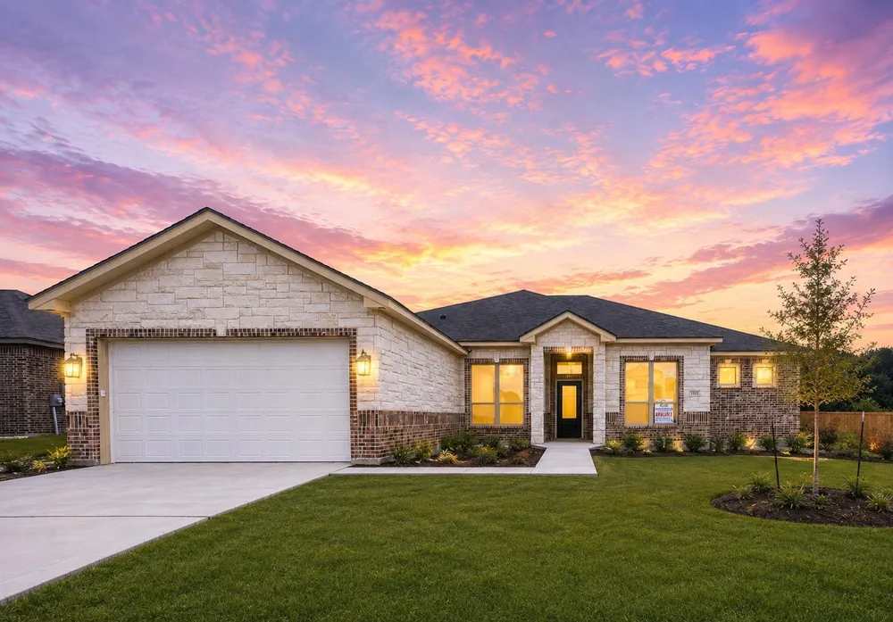 131 Lasso Loop Lorena, TX 76655