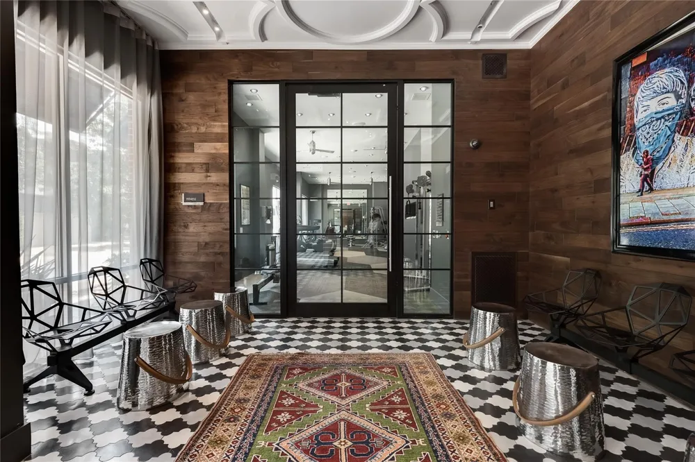 2700 Brazos Street #1411 Houston, TX 77006