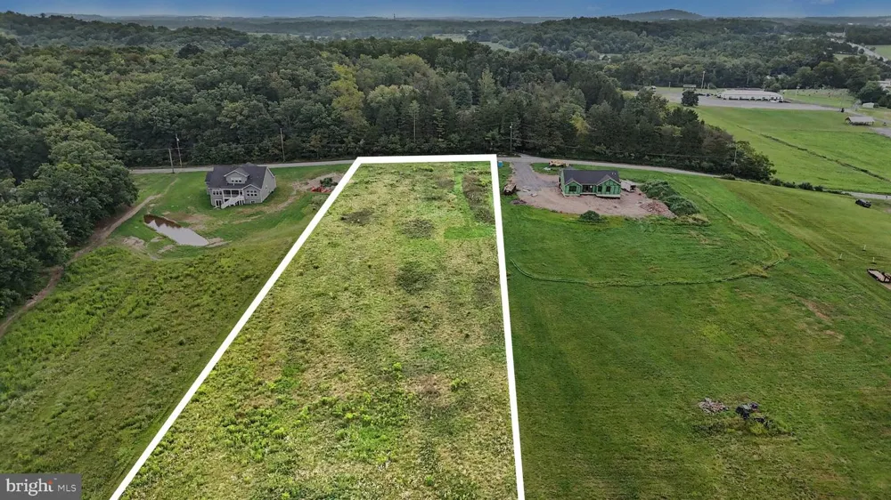 82 RUPP ROAD Gettysburg, PA 17325