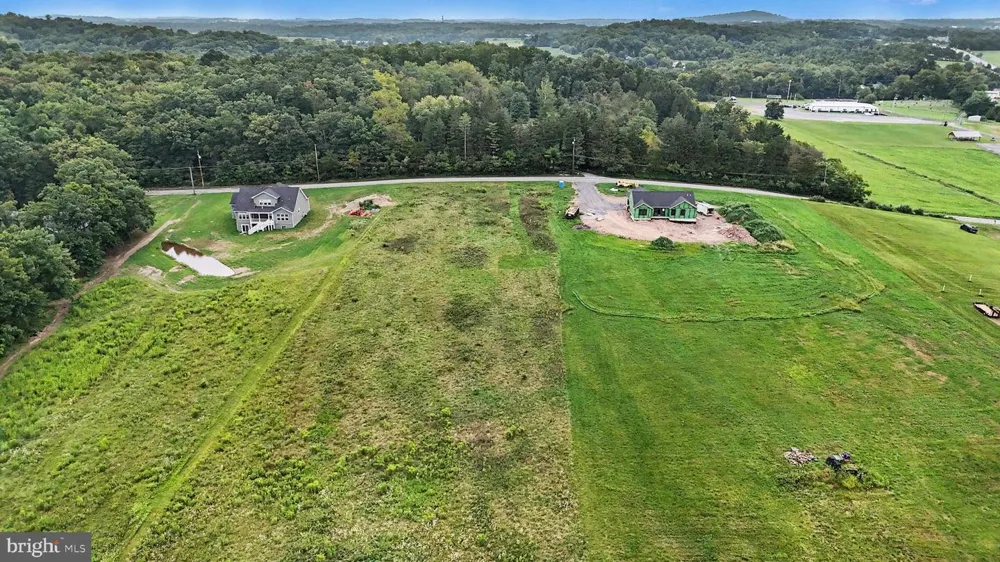 82 RUPP ROAD Gettysburg, PA 17325