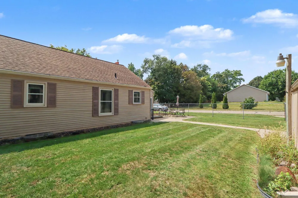256 Fairfield Avenue Battle Creek, MI 49015