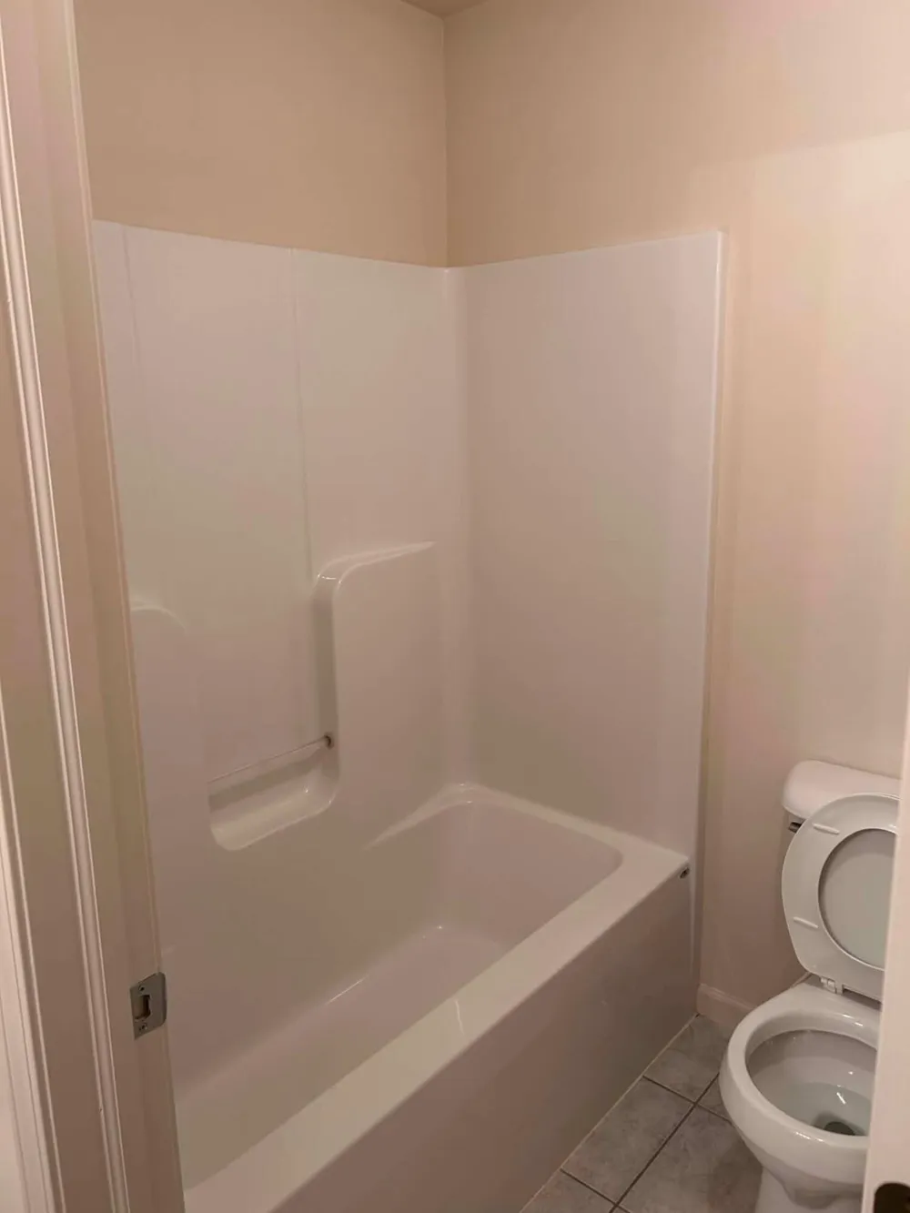 1841 Wexford Circle Ypsilanti, MI 48198