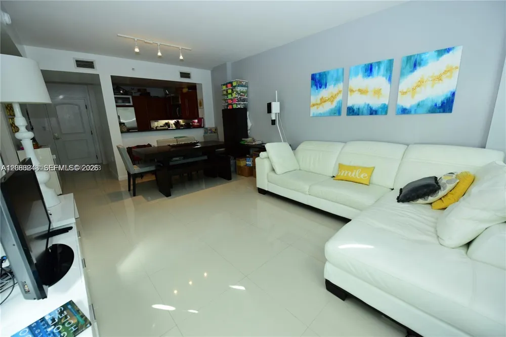7355 SW 89th St #622N Miami, FL 33156