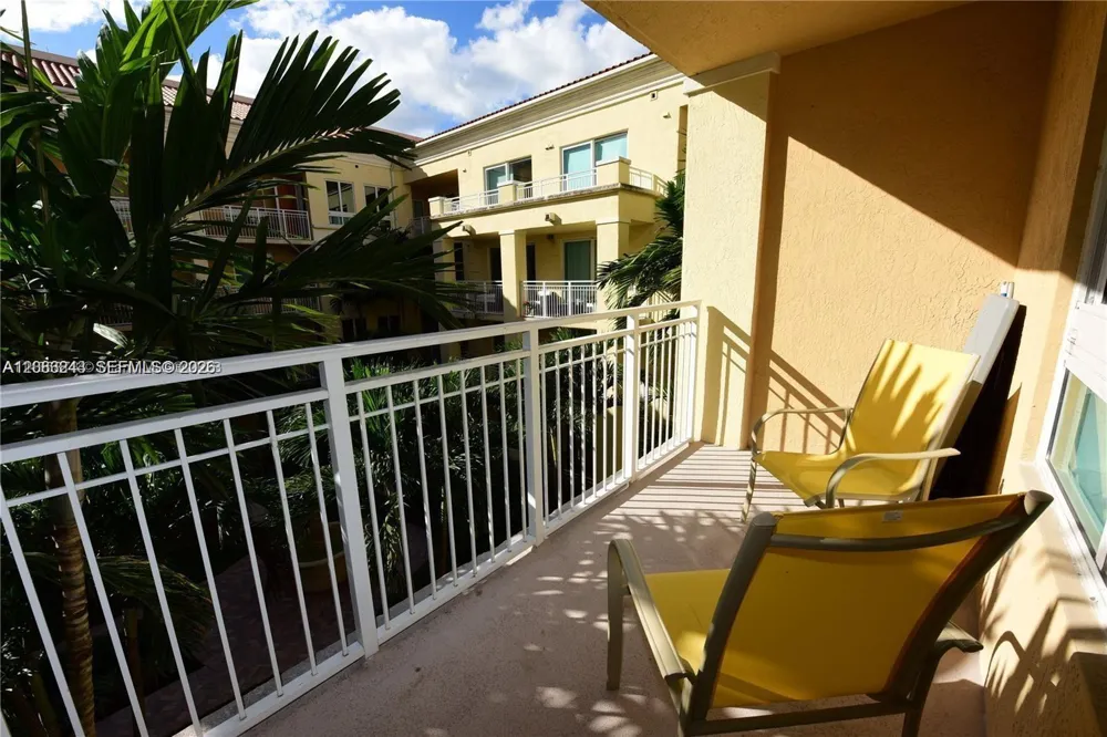 7355 SW 89th St #622N Miami, FL 33156