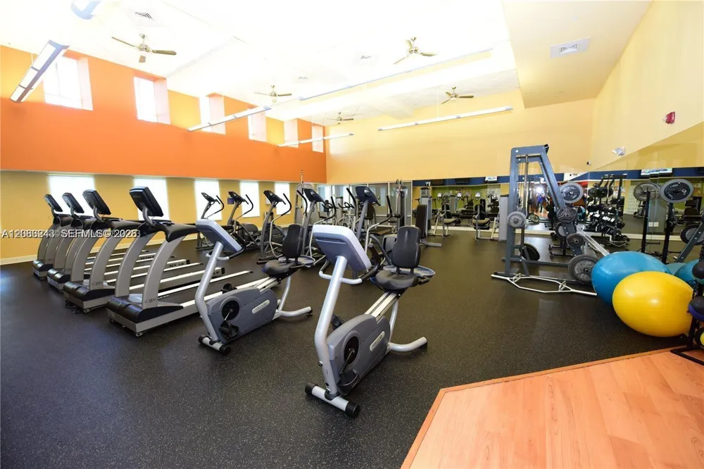 7355 SW 89th St #622N Miami, FL 33156