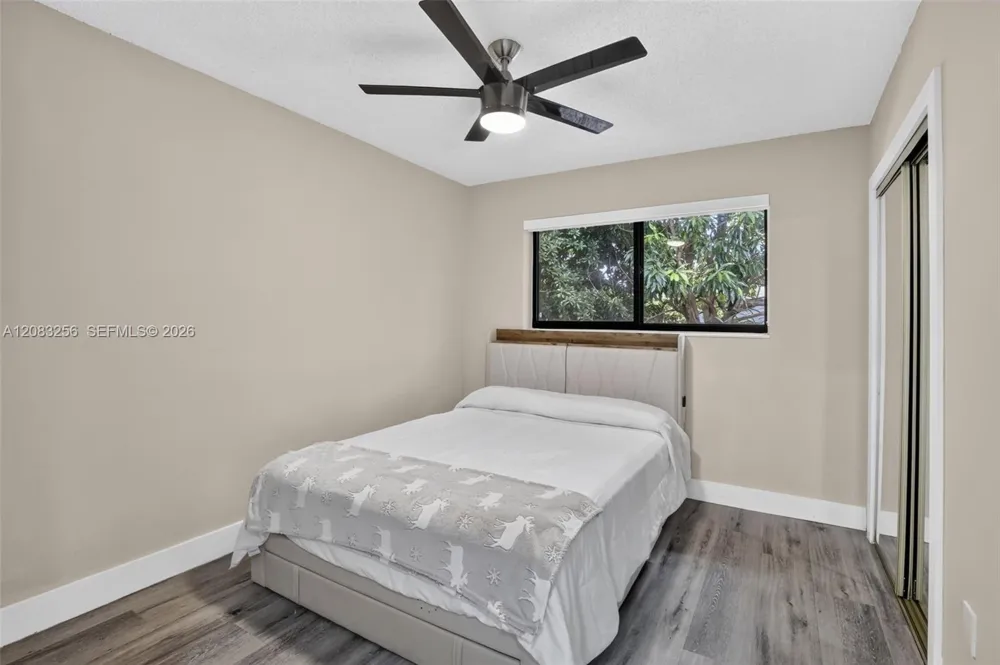 20310 NE 14th Ave Miami, FL 33179