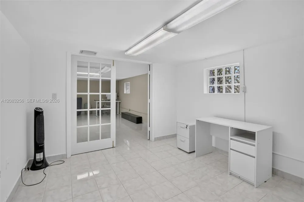 20310 NE 14th Ave Miami, FL 33179