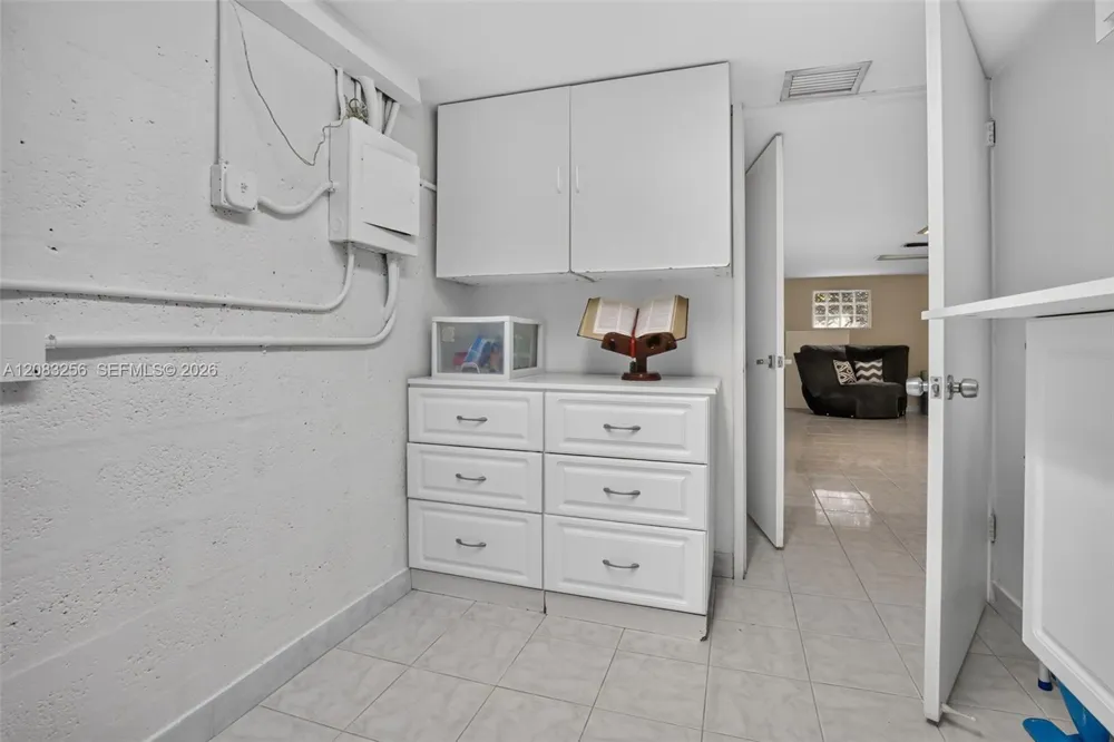 20310 NE 14th Ave Miami, FL 33179