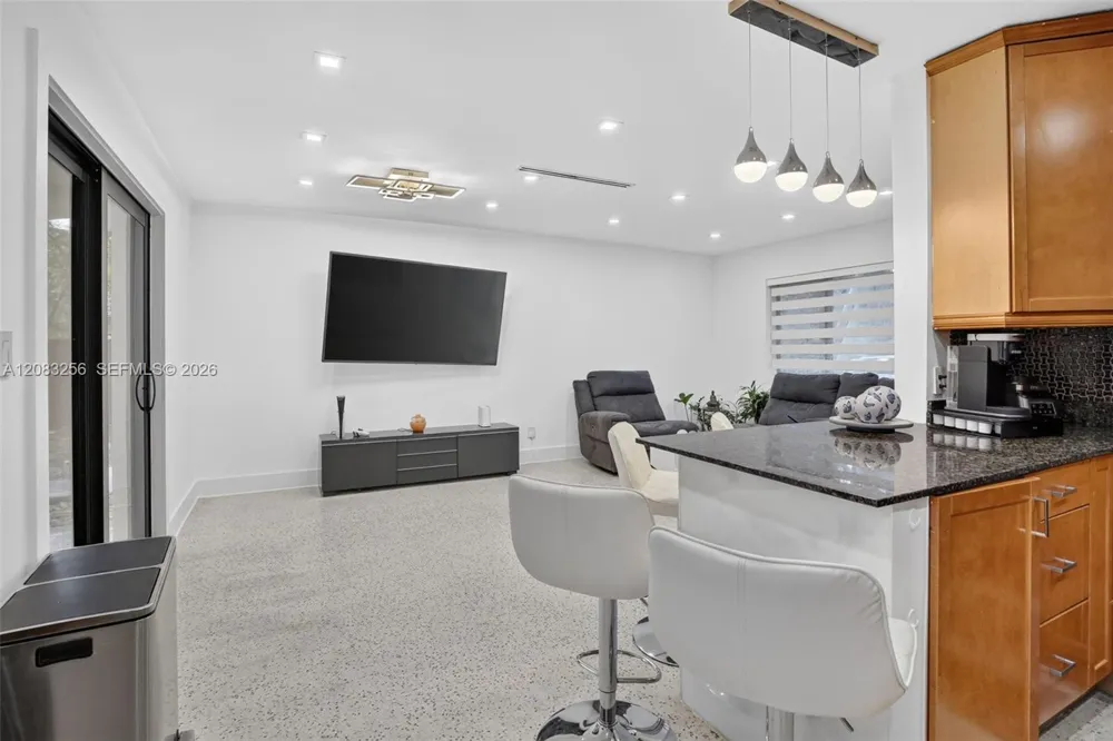 20310 NE 14th Ave Miami, FL 33179