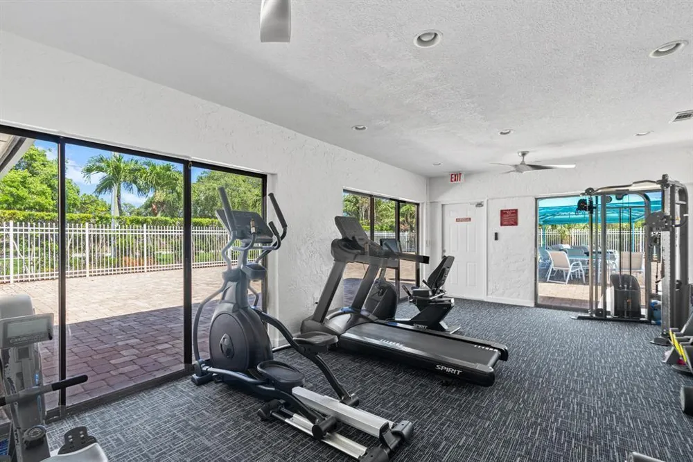 2700 CASITA WAY #2140 Delray Beach, FL 33445