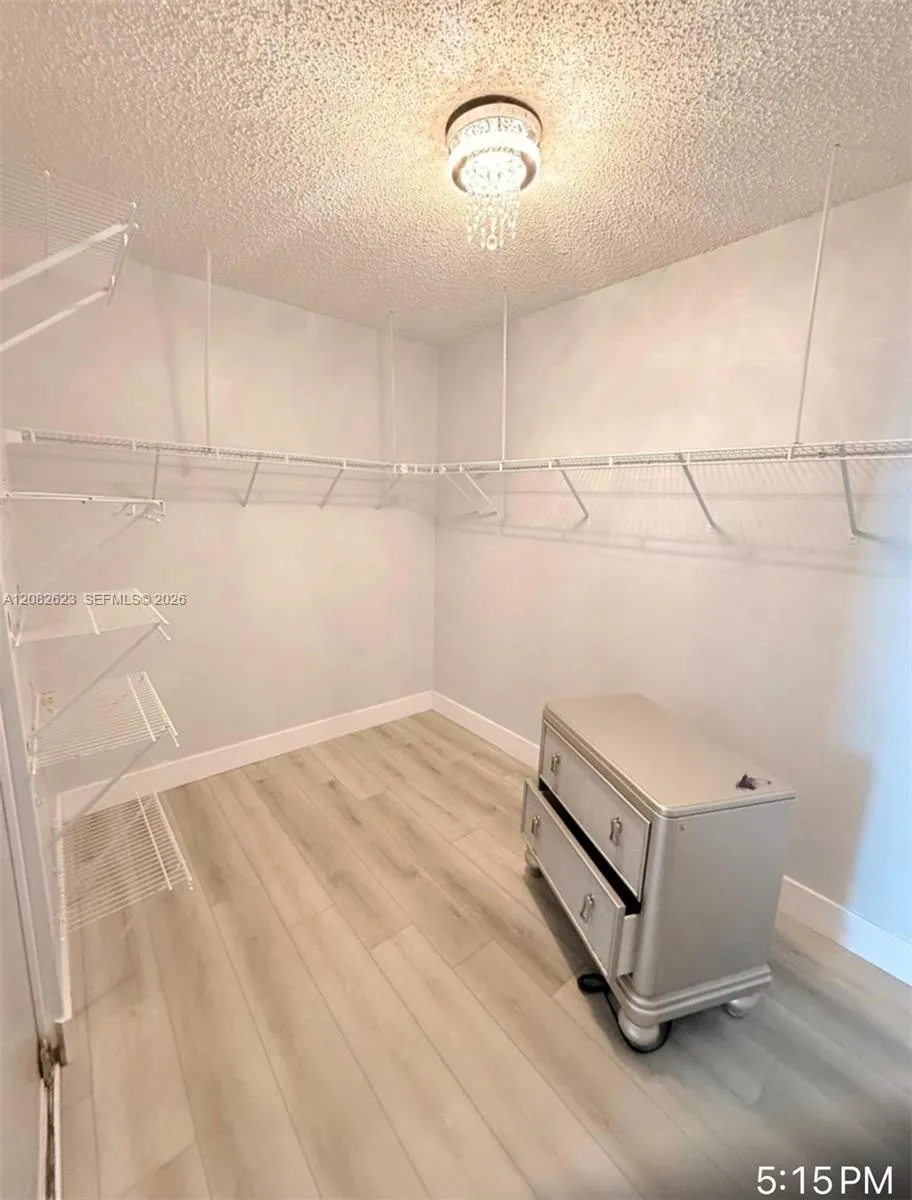 10151 SW 9th Ln #10151 Pembroke Pines, FL 33025