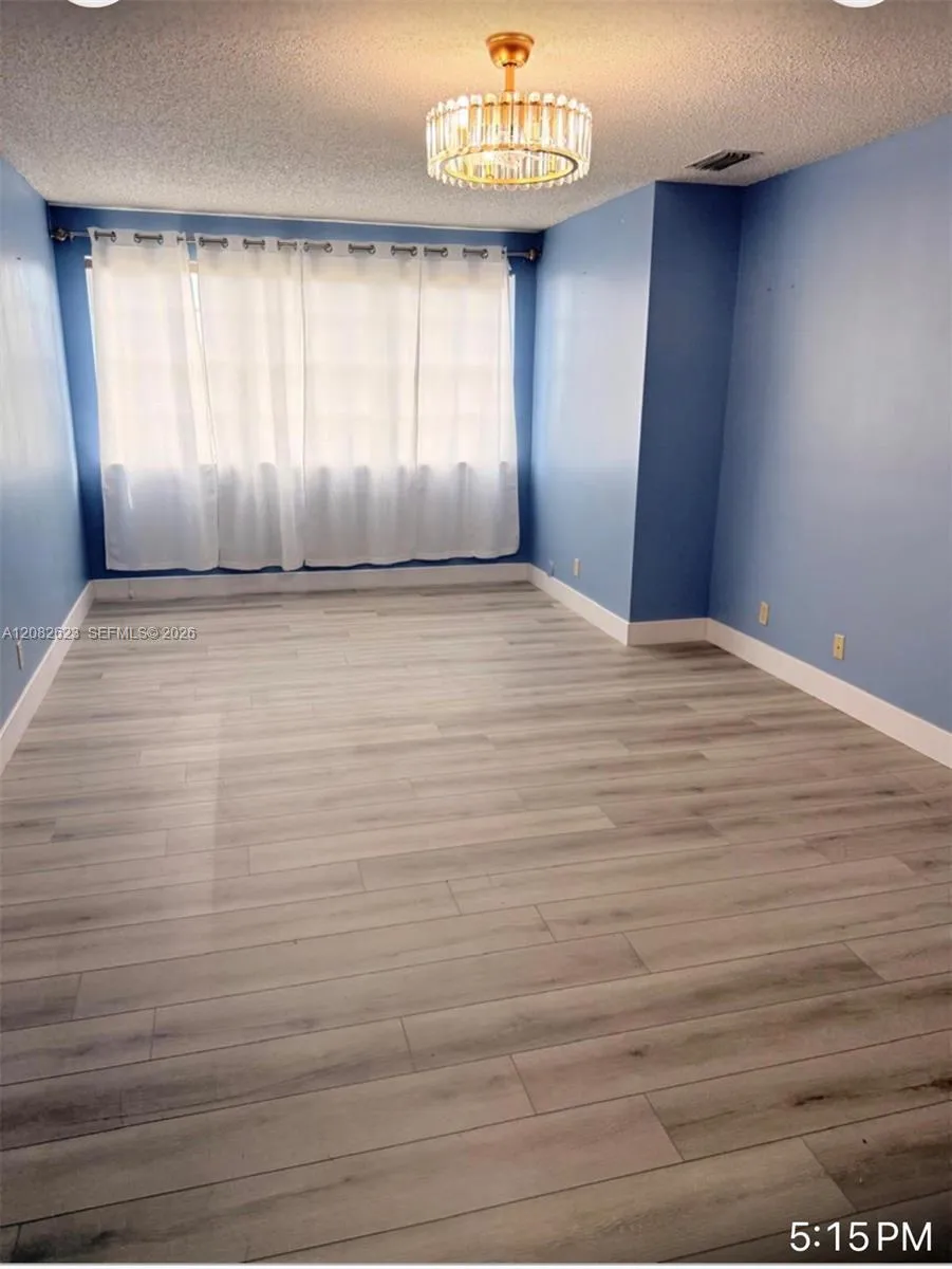 10151 SW 9th Ln #10151 Pembroke Pines, FL 33025