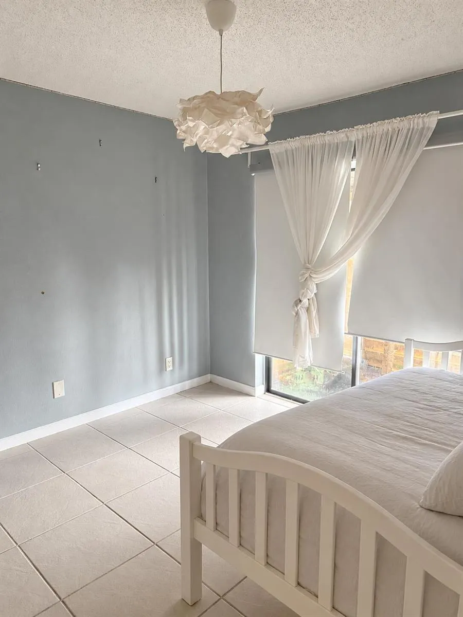 900 NW 79th Terrace Plantation, FL 33324