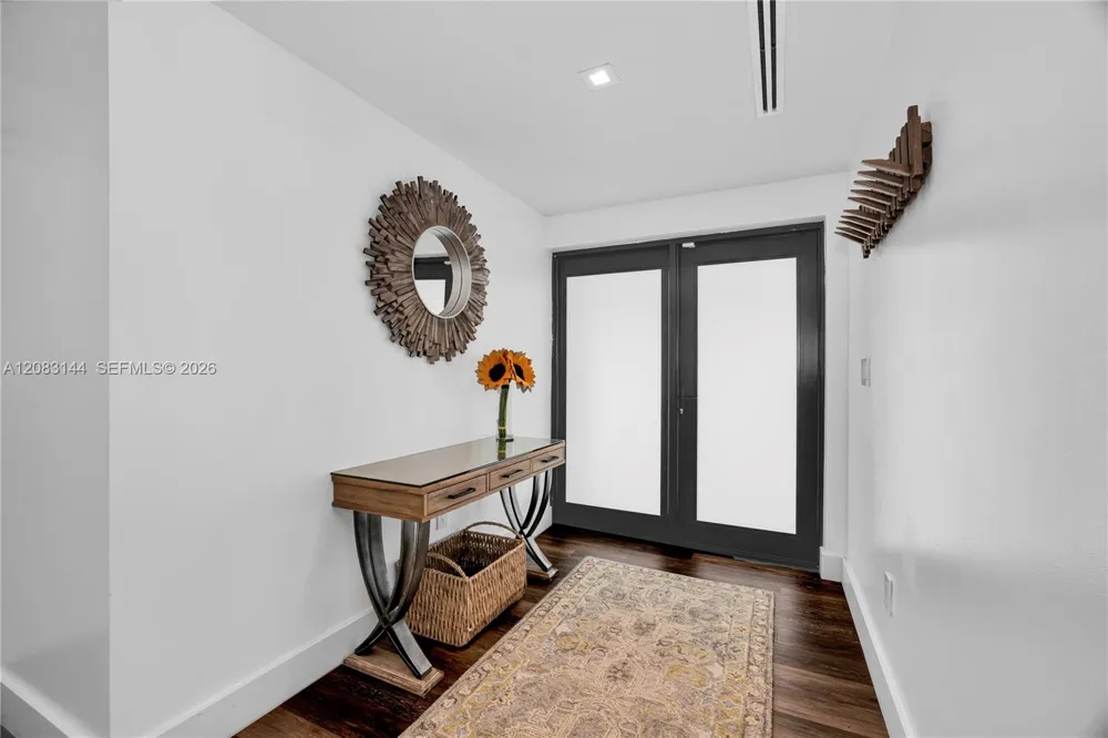 8201 SW 62nd Ave South Miami, FL 33143
