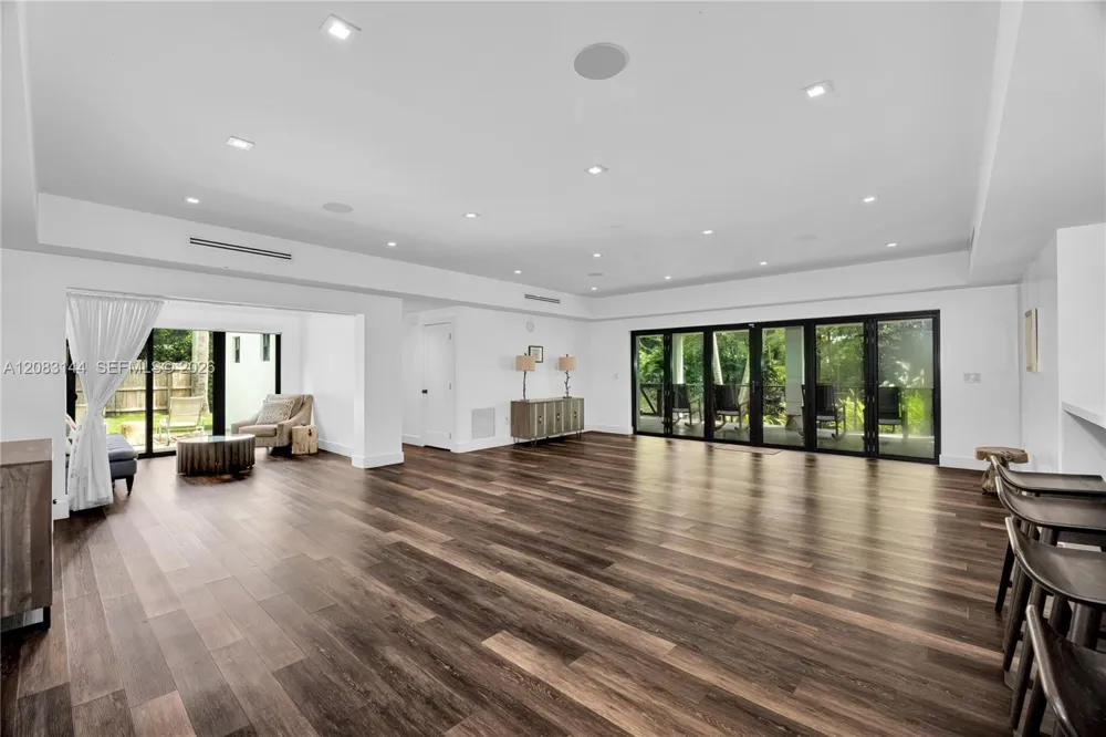 8201 SW 62nd Ave South Miami, FL 33143