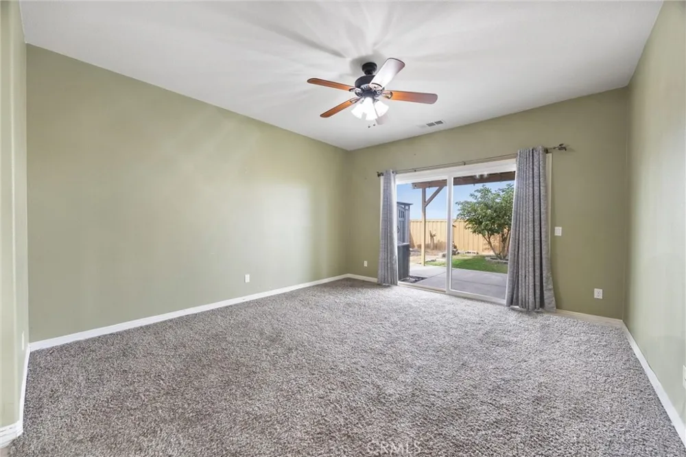 8209 Coral Point Court Bakersfield, CA 93313