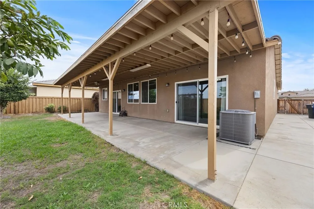 8209 Coral Point Court Bakersfield, CA 93313