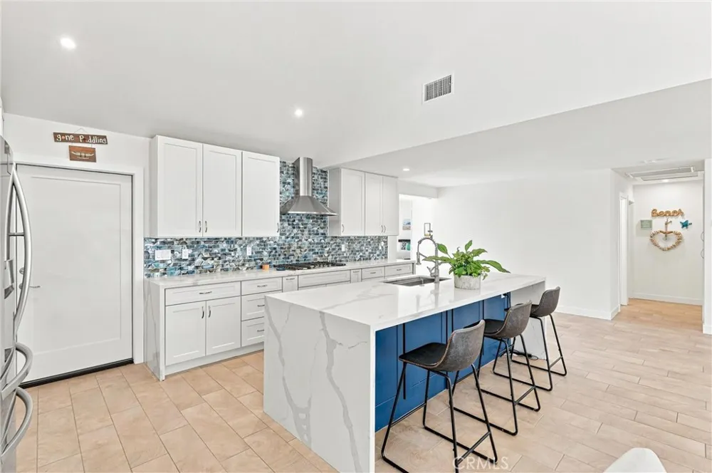 28901 Aloma Avenue Laguna Niguel, CA 92677