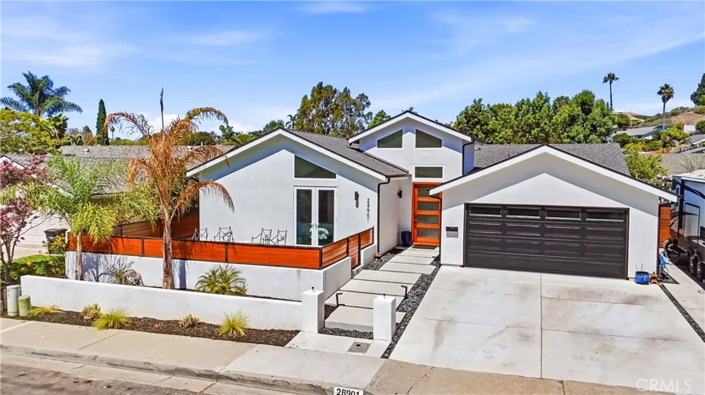 28901 Aloma Avenue Laguna Niguel, CA 92677