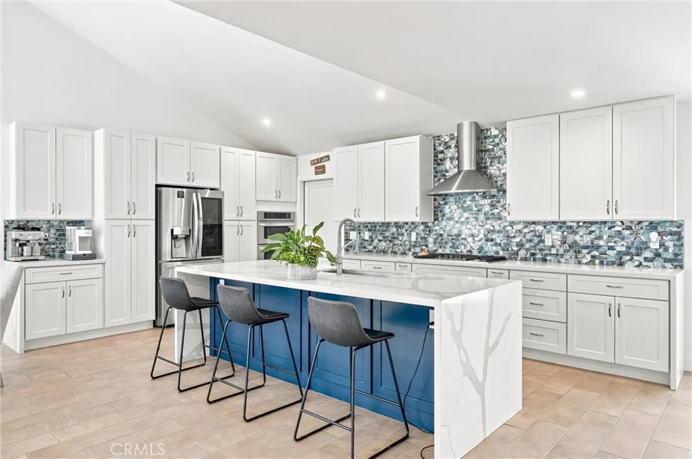 28901 Aloma Avenue Laguna Niguel, CA 92677