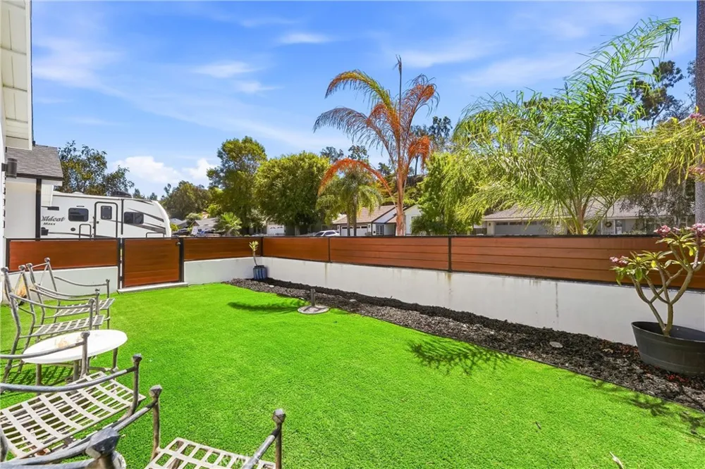 28901 Aloma Avenue Laguna Niguel, CA 92677