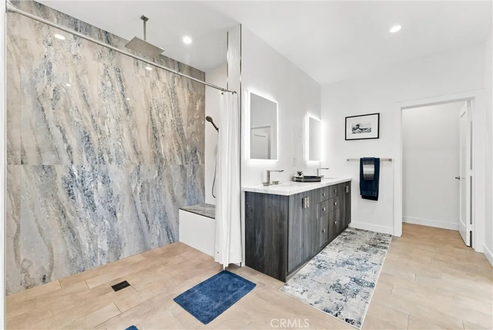 28901 Aloma Avenue Laguna Niguel, CA 92677