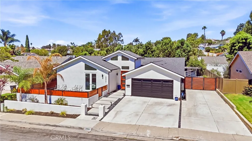 28901 Aloma Avenue Laguna Niguel, CA 92677