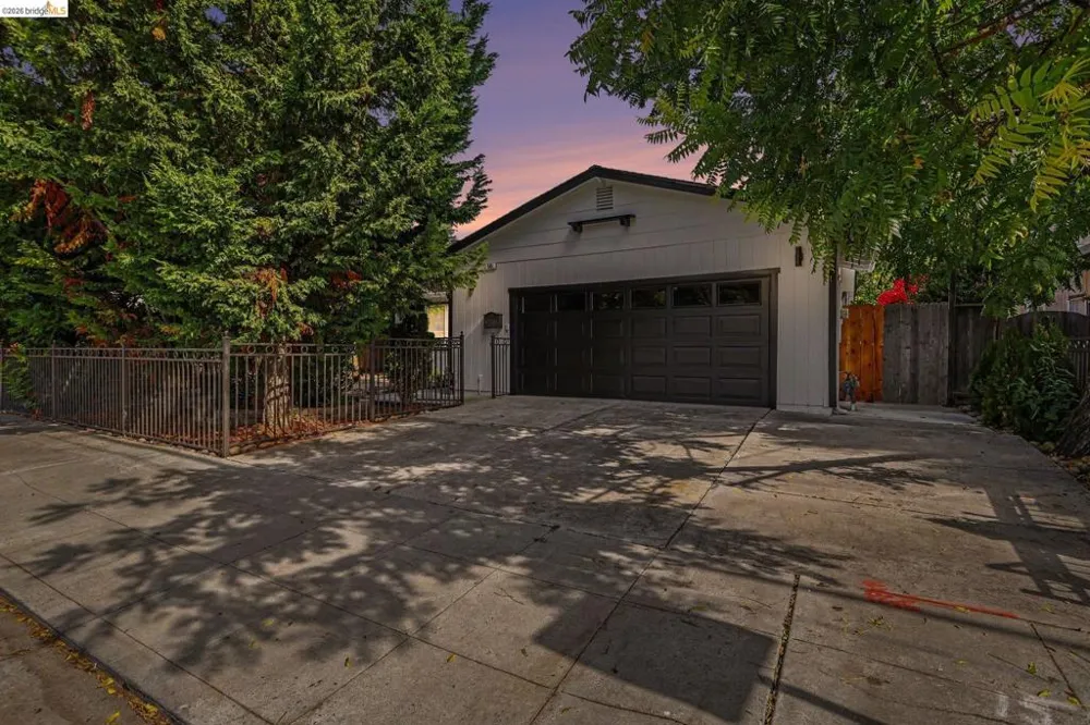 545 E Arques Ave Sunnyvale, CA 94085