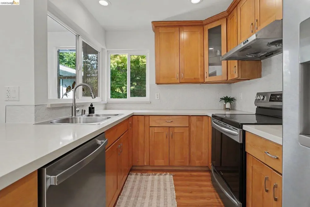 545 E Arques Ave Sunnyvale, CA 94085