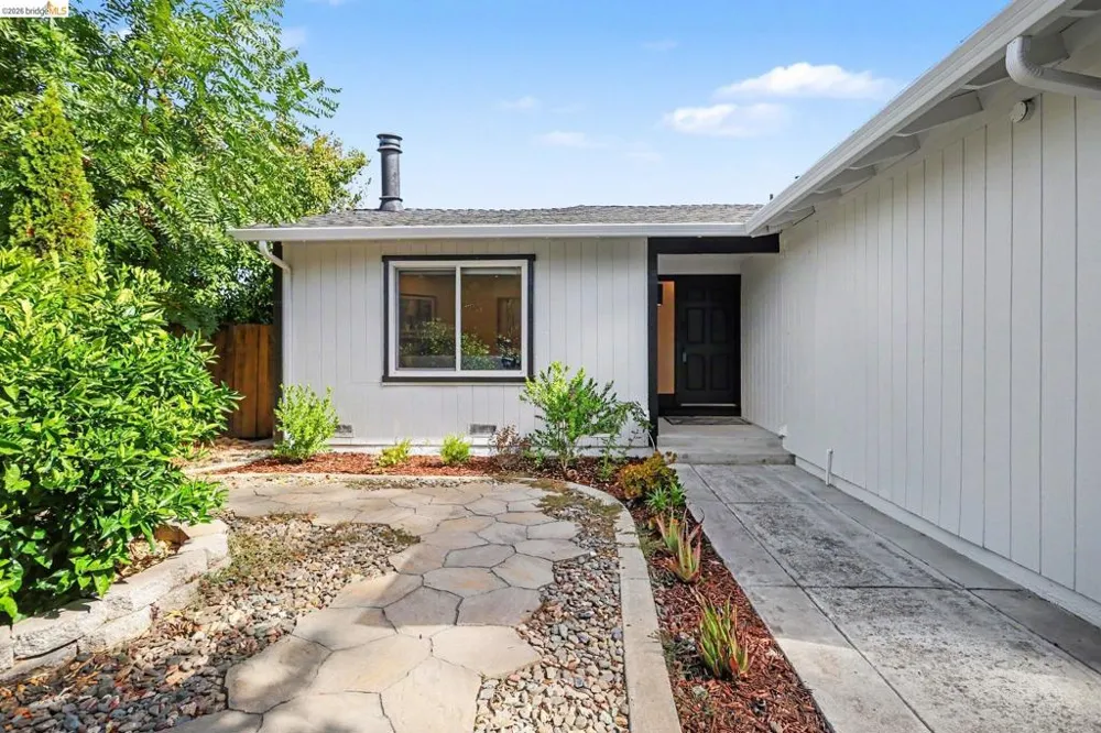 545 E Arques Ave Sunnyvale, CA 94085