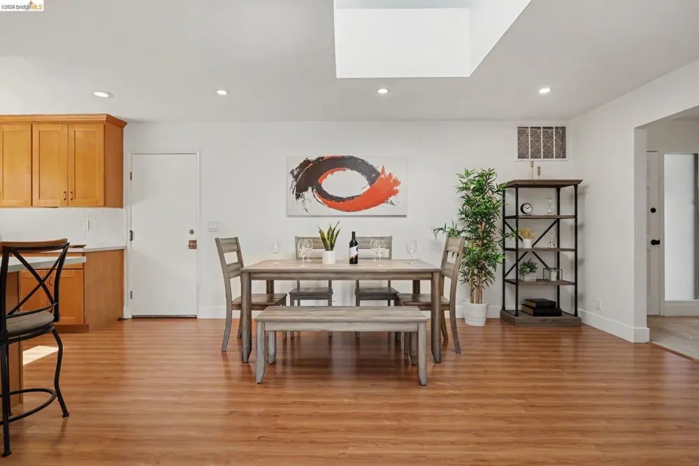 545 E Arques Ave Sunnyvale, CA 94085