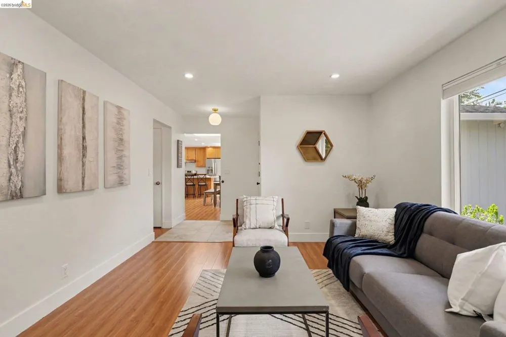 545 E Arques Ave Sunnyvale, CA 94085