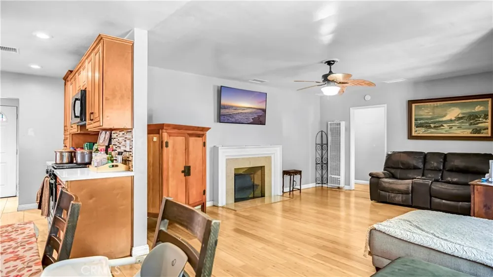 14474 JUDD STREET Arleta, CA 91331