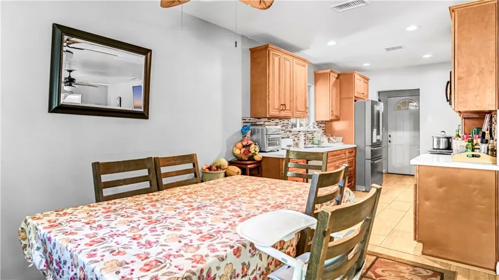 14474 JUDD STREET Arleta, CA 91331