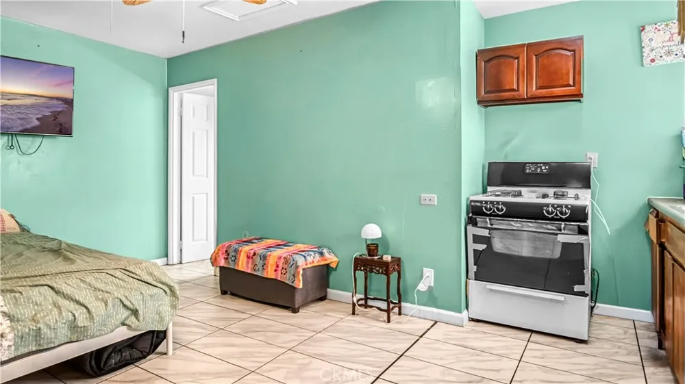 14474 JUDD STREET Arleta, CA 91331