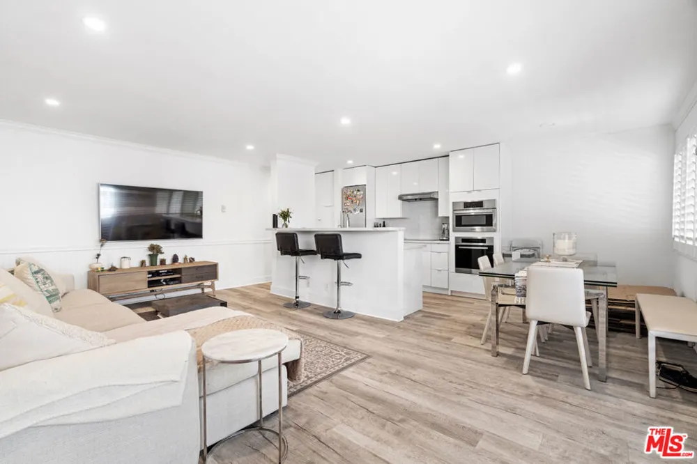2884 Sawtelle Boulevard #117 Los Angeles, CA 90064