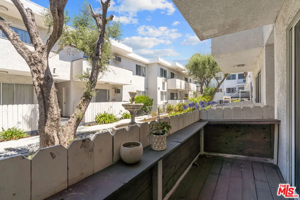2884 Sawtelle Boulevard #117 Los Angeles, CA 90064