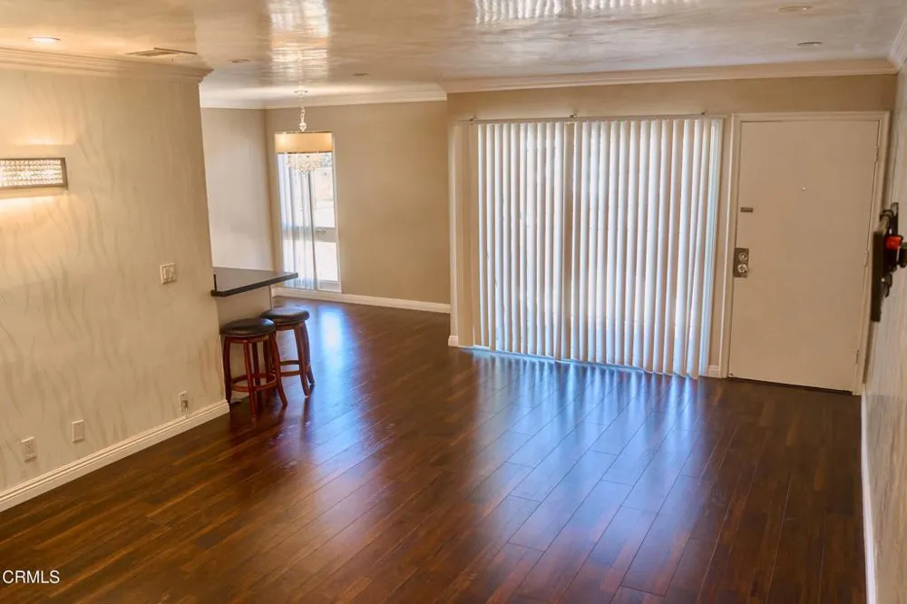 121 Sinclair #232 Glendale, CA 91206
